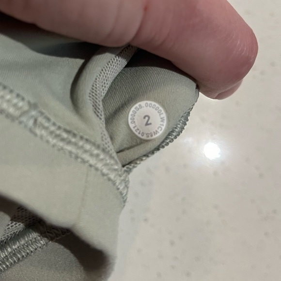 Lululemon Align Tank in Green Fern Size 2 - Picture 6 of 7